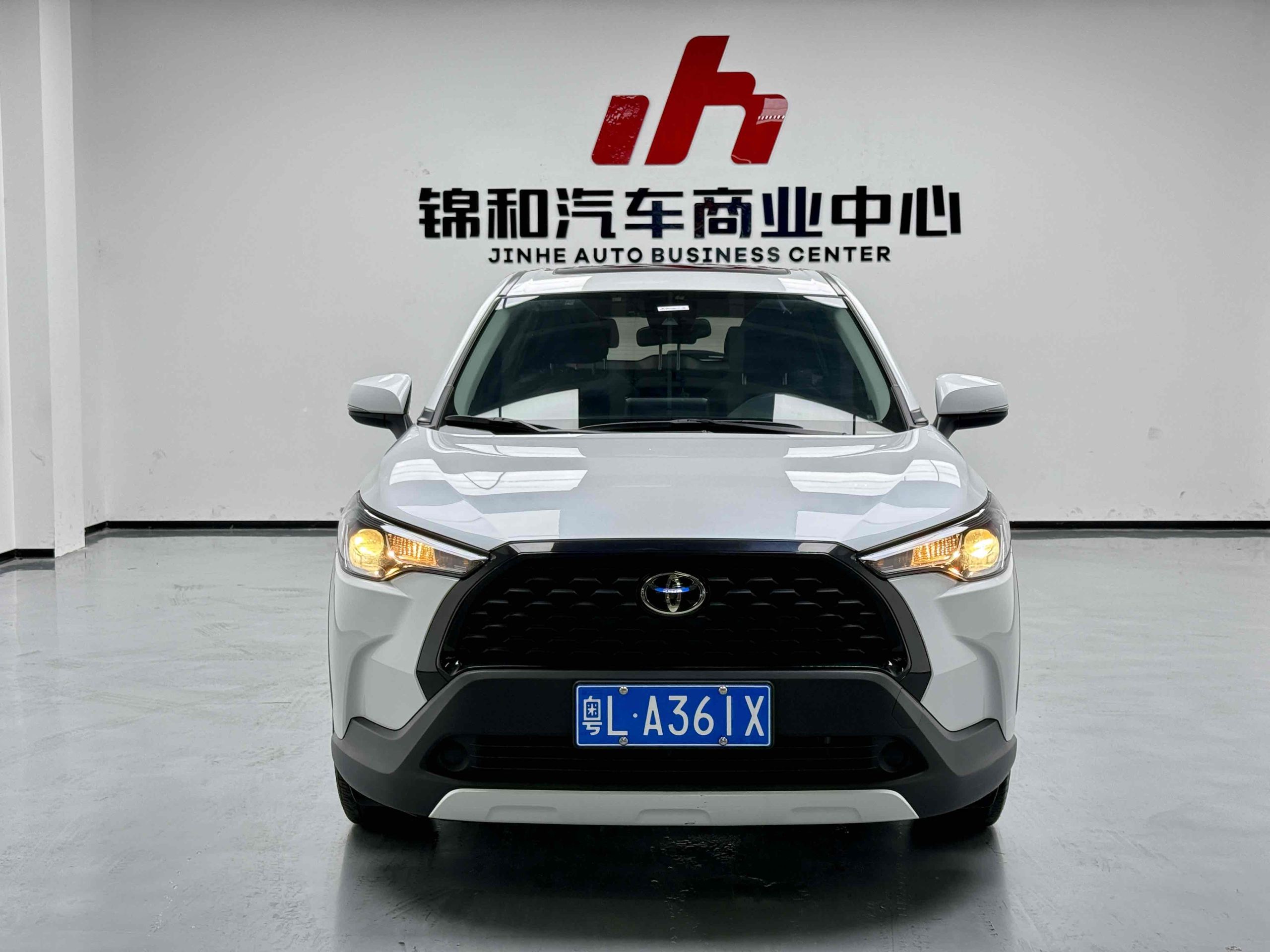  Toyota Corolla Cross  SUV